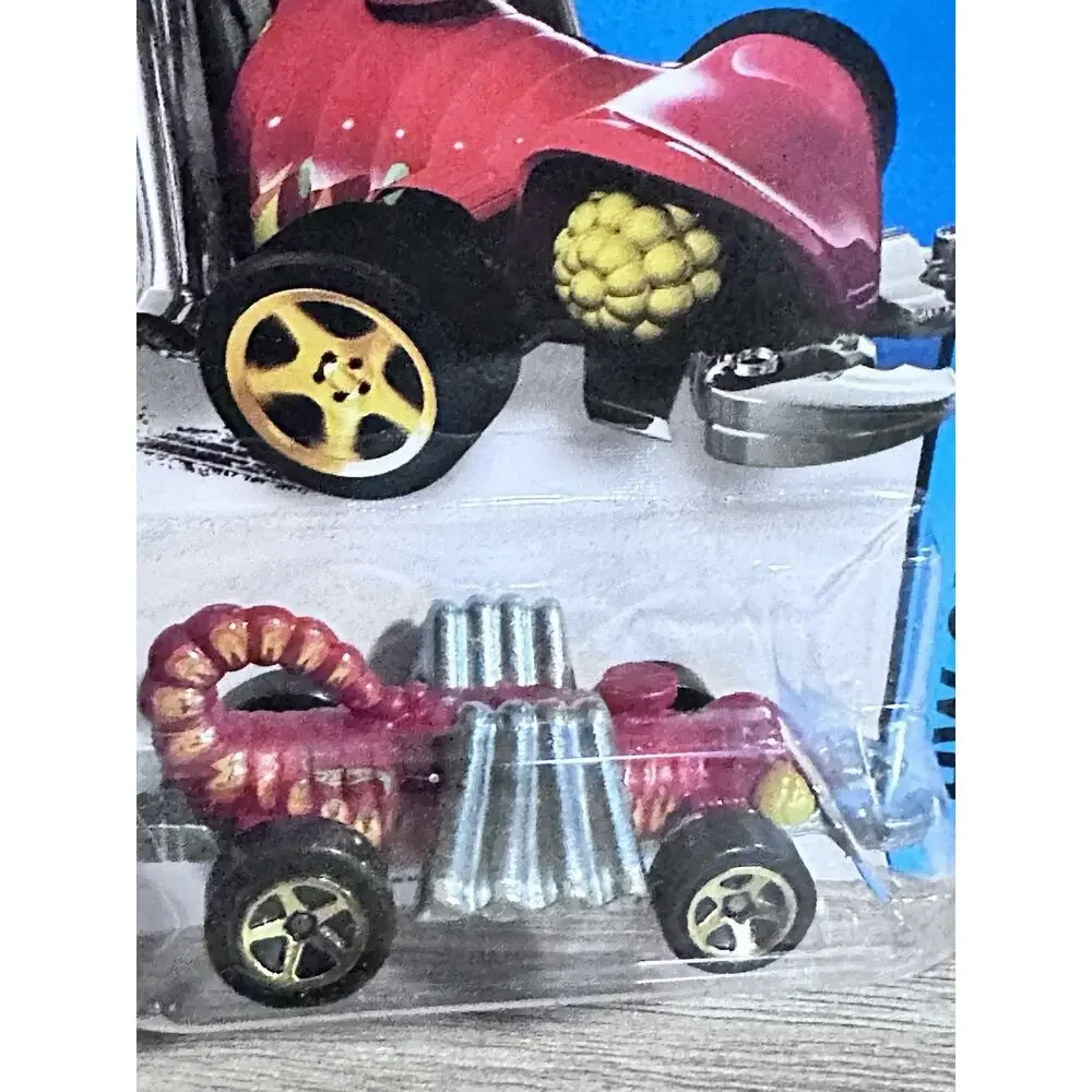 Hot Wheels Eevil Weevil HW City 2014 Street Beasts 51/250 Hotwheels H77